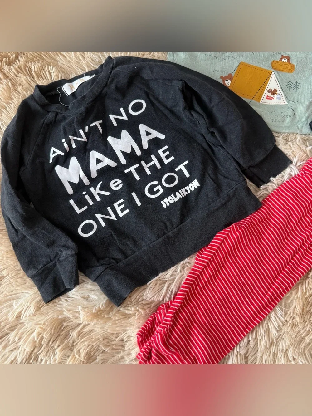 Baby Boys Graphic T-Shirts and Pants Baby Boys Graphic onesies sizes 9 and 12 M